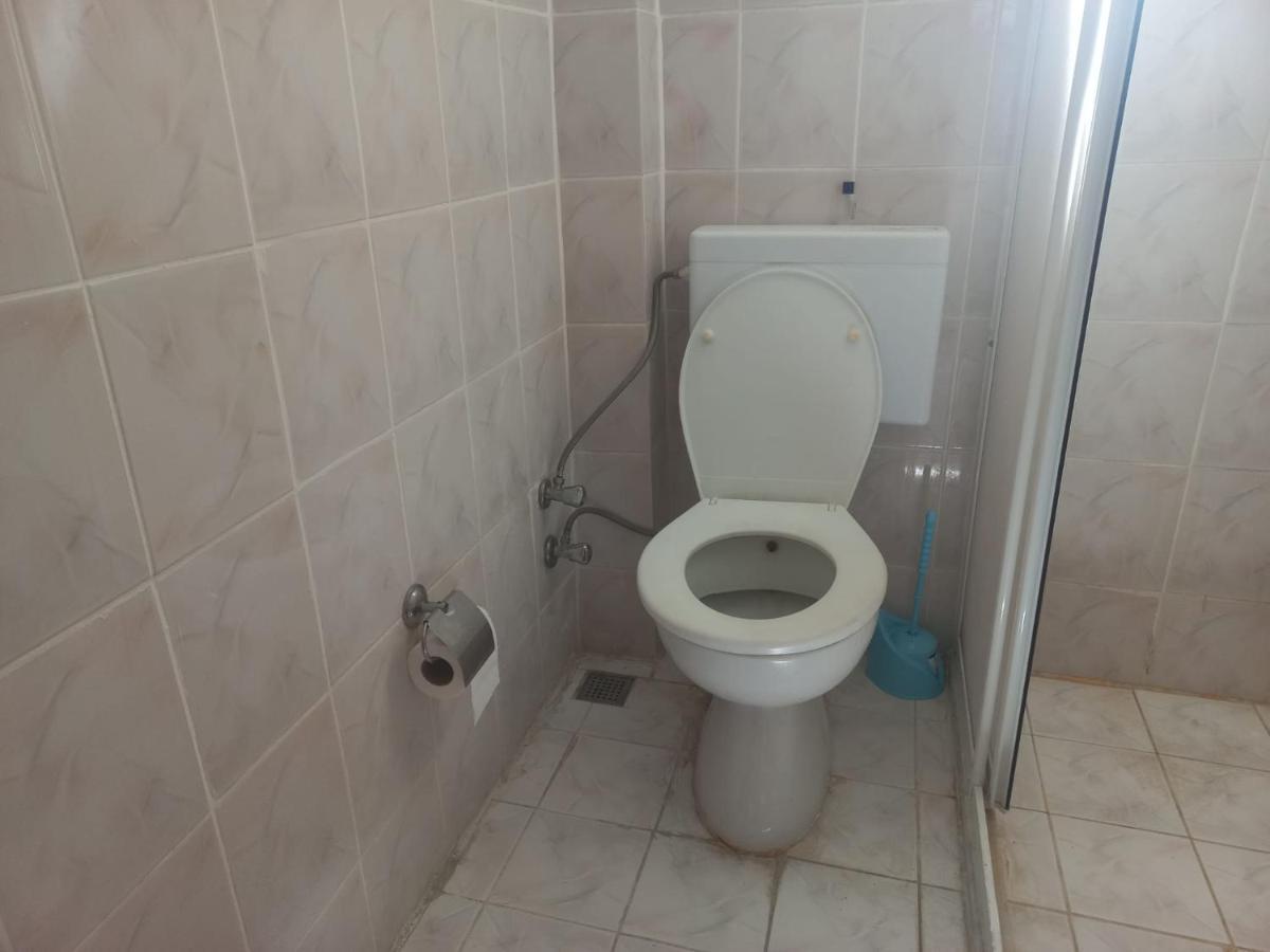 Adventurous Local Hostel Фетие Екстериор снимка