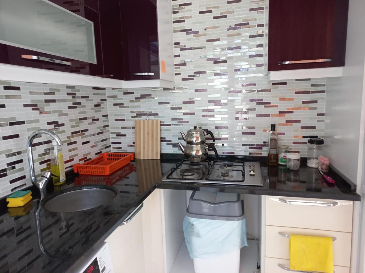 Adventurous Local Hostel Фетие Екстериор снимка